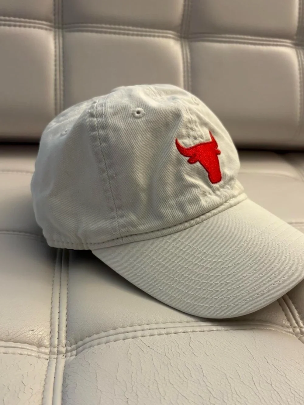 Mitchell & Ness Chicago Bulls White Adjustable Hat